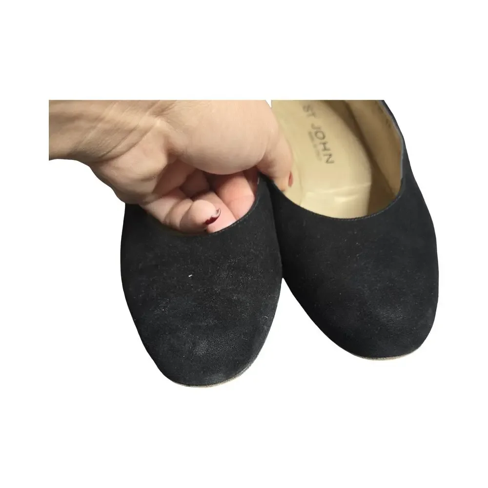 St.John‎ Vintage Womens Black Suede Shoes Pumps Made In Italy Size: 7.5